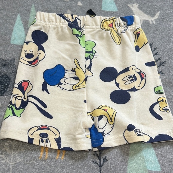 Disney Character Matching Set Crew neck and shorts. - Picture 4 of 7